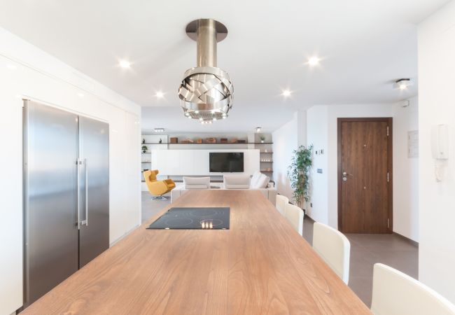 Apartment in Playa de Gandía - Wonderful holidays in a luxurious flat. Apartment in Playa de Gandía - Wonderful holidays in a luxurious flat.