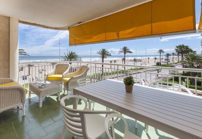 Apartment in Playa de Gandía - Holidays you will never forget.  Apartment in Playa de Gandía - Holidays you will never forget.
