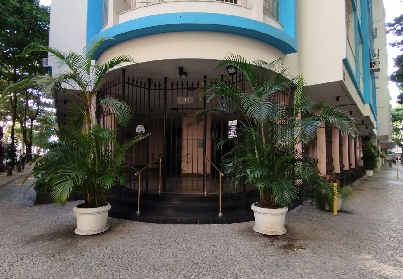 Apartment in Rio de Janeiro - Modern in Ipanema | Great for families | RE406 Z2