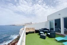Studio in Gáldar - HomeForGuest The cliff house with amazing sea views
