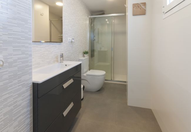 Apartment in Playa de Gandía - Amazing flat in front of the sea. Fully refurbished Apartment in Playa de Gandía - Amazing flat in front of the sea. Fully refurbished