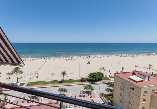 Apartment in Playa de Gandía - Amazing flat in front of the sea. Fully refurbished Apartment in Playa de Gandía - Amazing flat in front of the sea. Fully refurbished