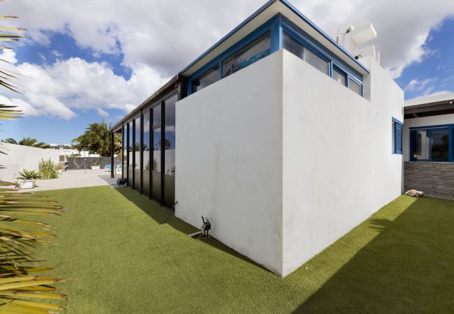 Villa in Playa Blanca - Villa Soleada - Villasexperience Villa in Playa Blanca - Villa Soleada - Villasexperience