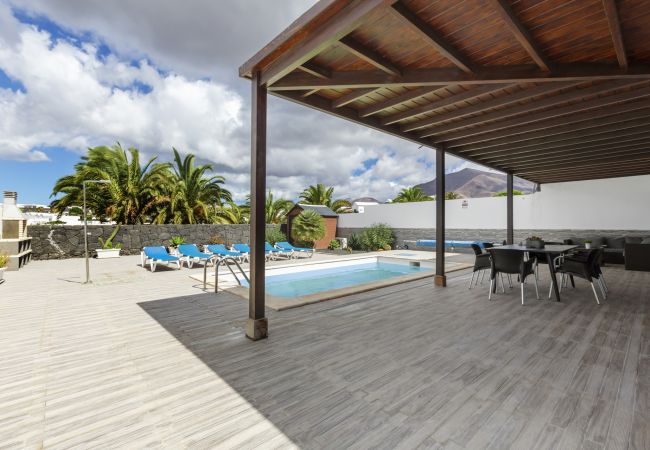 Villa in Playa Blanca - Villa Soleada - Villasexperience Villa in Playa Blanca - Villa Soleada - Villasexperience