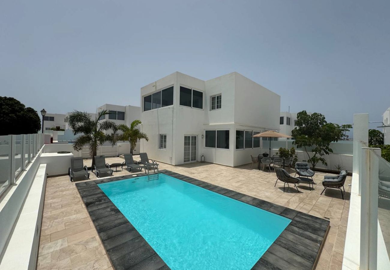 Villa in Playa Blanca - Villa Marina Villa in Playa Blanca - Villa Marina