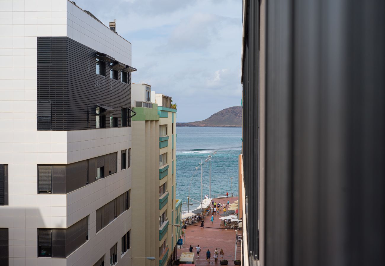 Studio in Las Palmas de Gran Canaria -  Salitre Beach Home By CanariasGetaway