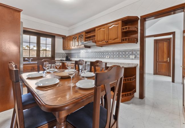 Villa in Tías - Villa Reymar Villa in Tías - Villa Reymar