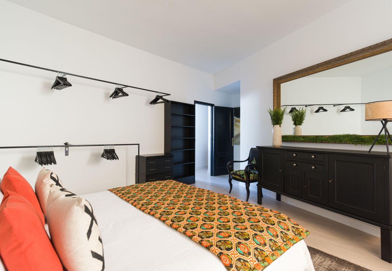 Terraced House in Las Palmas de Gran Canaria - Cosmopolitan Design by CanariasGetaway 