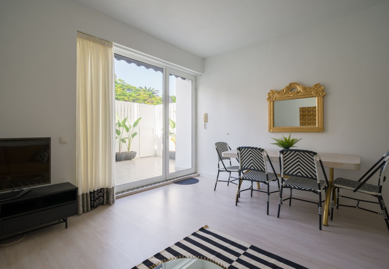 Terraced House in Las Palmas de Gran Canaria - Cosmopolitan Design by CanariasGetaway 