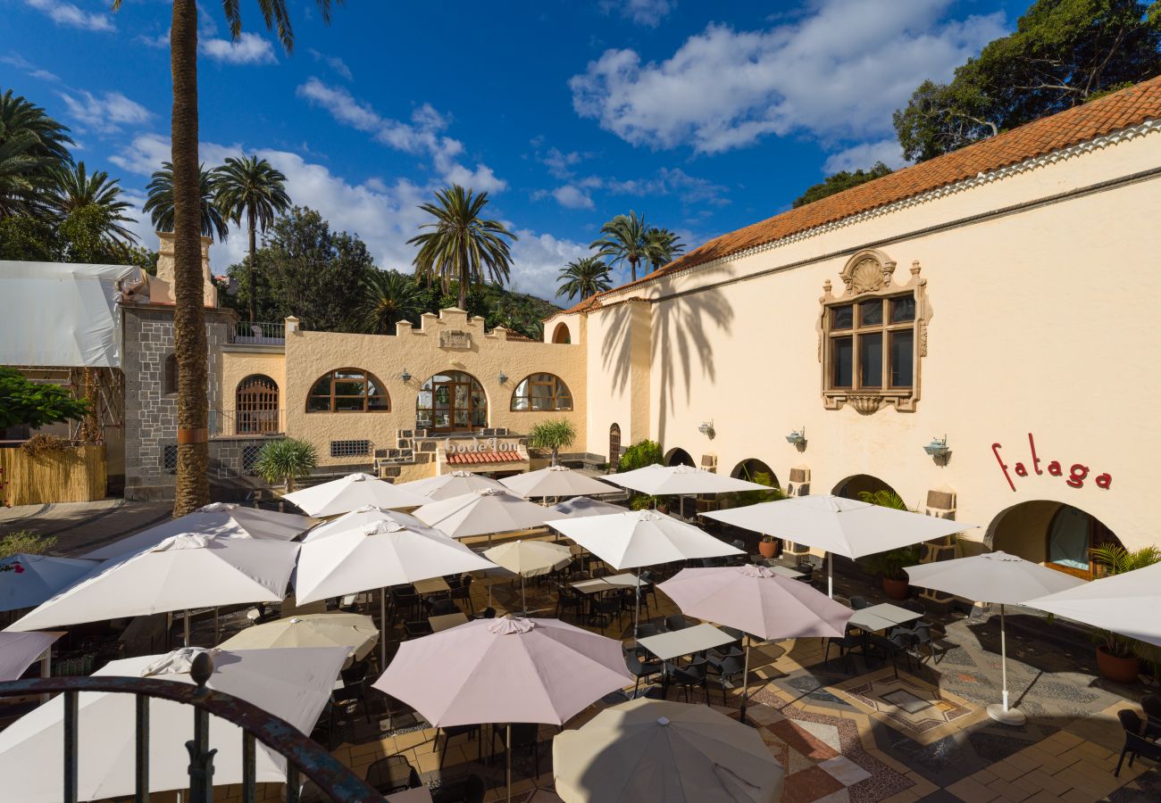 Terraced House in Las Palmas de Gran Canaria - Cosmopolitan Design by CanariasGetaway 