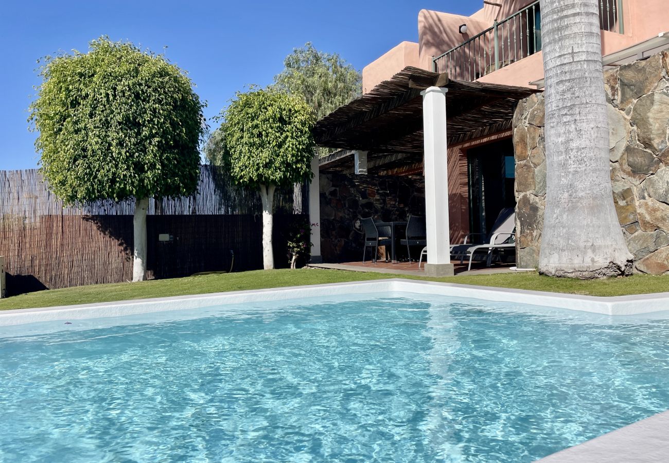 Villa in San Bartolomé de Tirajana - Villa Over the 5th Green