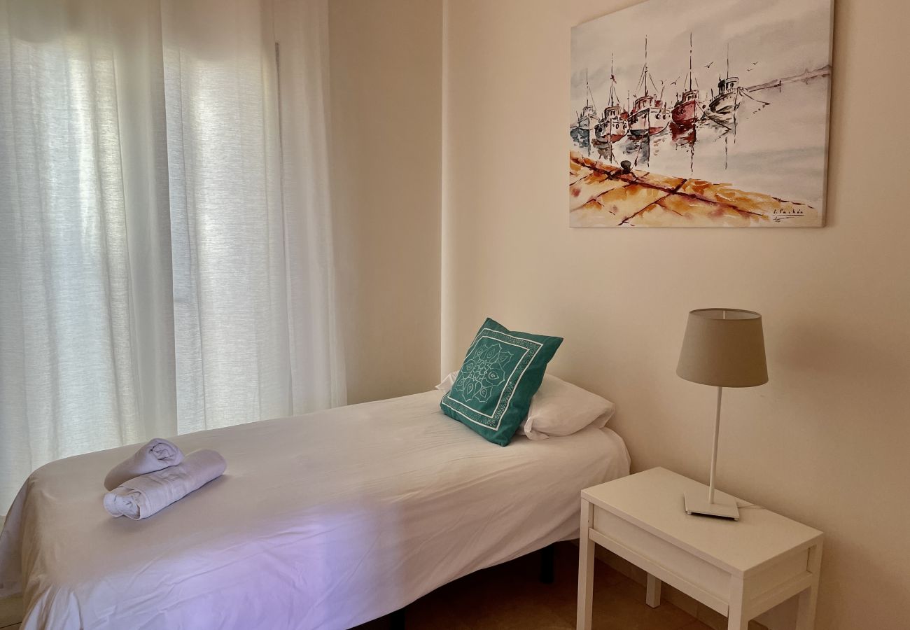 Villa in San Bartolomé de Tirajana - HomeForGuest Villa in Salobre with magnificent views of the golf course.