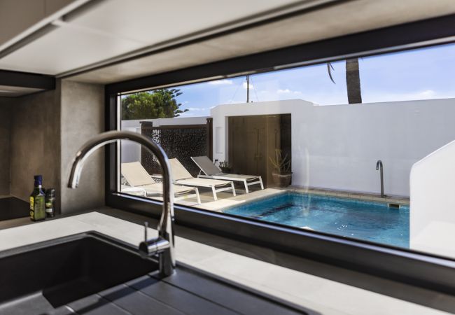 Villa in Arrecife - Villa Atlántico - Villasexperience Villa in Arrecife - Villa Atlántico - Villasexperience