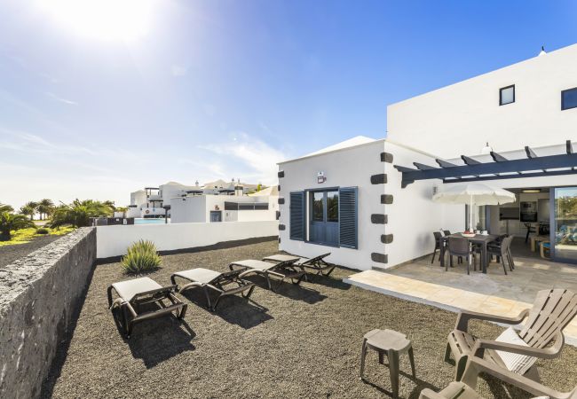 House in Playa Blanca - Casa Estela - Villa in Lanzarote - Spain - VipVipVillas House in Playa Blanca - Casa Estela - Villa in Lanzarote - Spain - VipVipVillas
