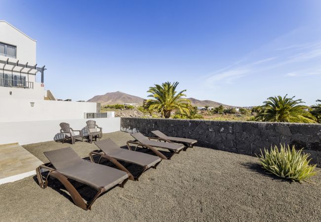 House in Playa Blanca - Casa Estela - Villa in Lanzarote - Spain - VipVipVillas House in Playa Blanca - Casa Estela - Villa in Lanzarote - Spain - VipVipVillas