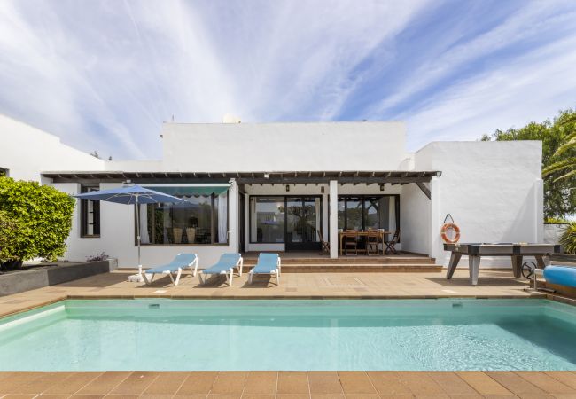 Villa in Puerto del Carmen - Villa Josephine Villa in Puerto del Carmen - Villa Josephine