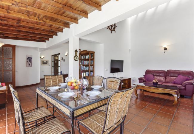 Villa in Puerto del Carmen - Villa Josephine Villa in Puerto del Carmen - Villa Josephine