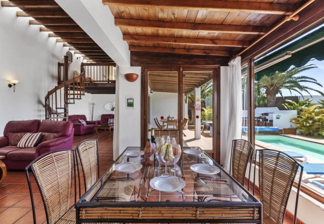Villa in Puerto del Carmen - Villa Josephine Villa in Puerto del Carmen - Villa Josephine