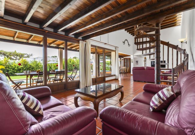 Villa in Puerto del Carmen - Villa Josephine Villa in Puerto del Carmen - Villa Josephine