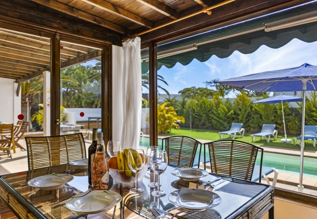 Villa in Puerto del Carmen - Villa Josephine Villa in Puerto del Carmen - Villa Josephine