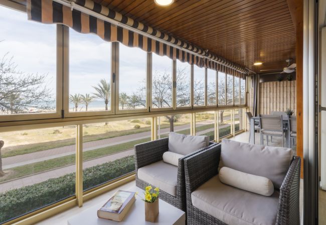 Apartment in Playa de Gandía - Luxury vacations in Bermuda Apartments in front of the beach Apartment in Playa de Gandía - Luxury vacations in Bermuda Apartments in front of the beach