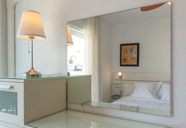 Studio in Torremolinos - HomeForGuest Bright studio in La Carihuela near the beach Studio in Torremolinos - HomeForGuest Bright studio in La Carihuela near the beach