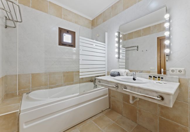 Villa in Playa Blanca - Villa Flora - Villasexperience Villa in Playa Blanca - Villa Flora - Villasexperience