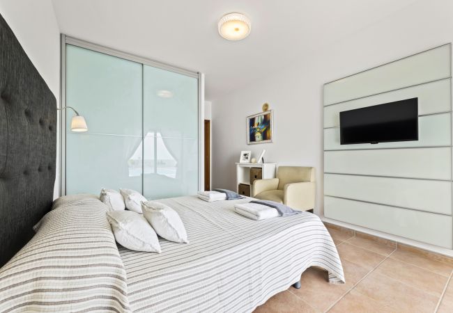 Villa in Playa Blanca - Villa Flora - Villasexperience Villa in Playa Blanca - Villa Flora - Villasexperience