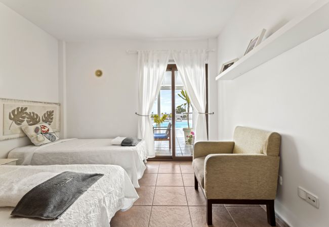 Villa in Playa Blanca - Villa Flora - Villasexperience Villa in Playa Blanca - Villa Flora - Villasexperience