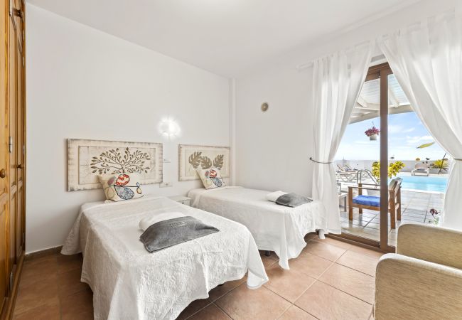 Villa in Playa Blanca - Villa Flora - Villasexperience Villa in Playa Blanca - Villa Flora - Villasexperience