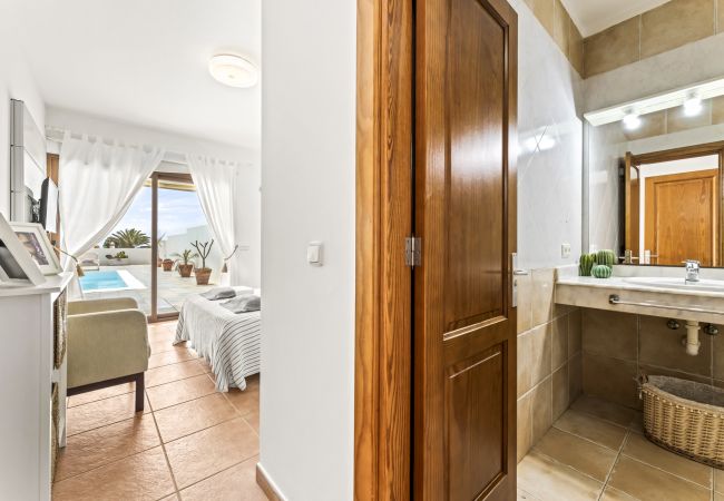 Villa in Playa Blanca - Villa Flora - Villasexperience Villa in Playa Blanca - Villa Flora - Villasexperience