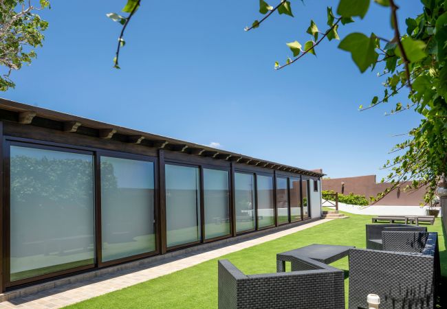 Studio in Santa Cruz de Tenerife - modern loft recently renovated In Santa Cruz de Tenerife 02 Studio in Santa Cruz de Tenerife - modern loft recently renovated In Santa Cruz de Tenerife 02