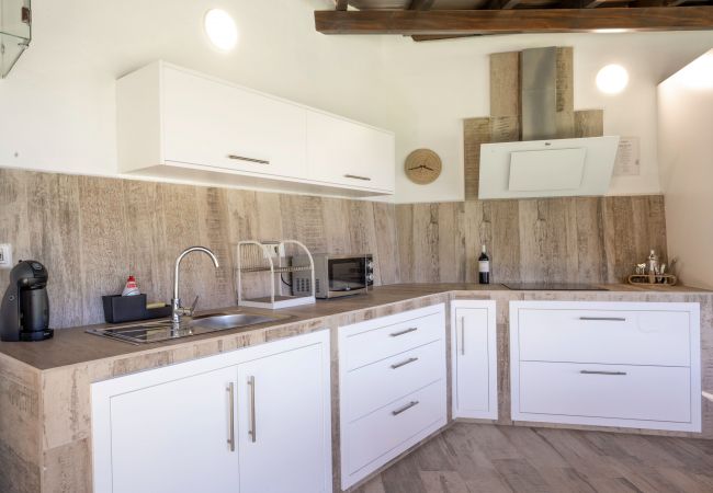 Studio in Santa Cruz de Tenerife - modern loft recently renovated In Santa Cruz de Tenerife 02 Studio in Santa Cruz de Tenerife - modern loft recently renovated In Santa Cruz de Tenerife 02