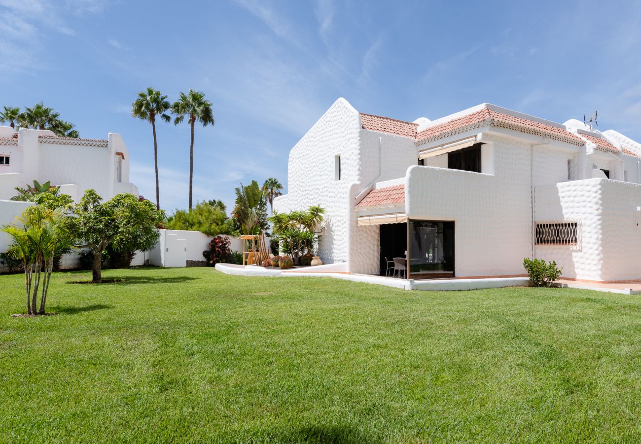 Villa in Costa Adeje - Villa Tropical