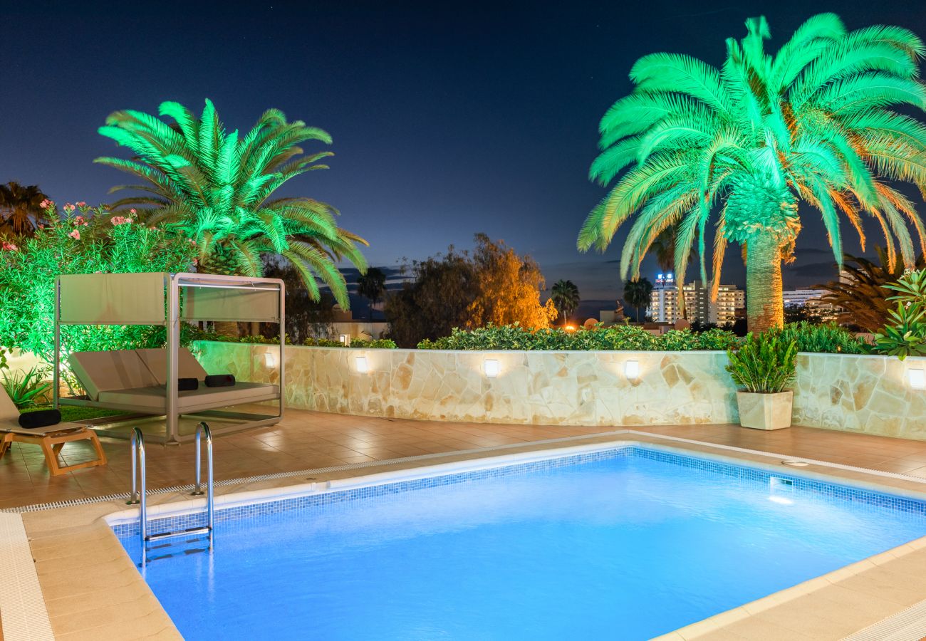 Villa in Costa Adeje - Villa Tropical