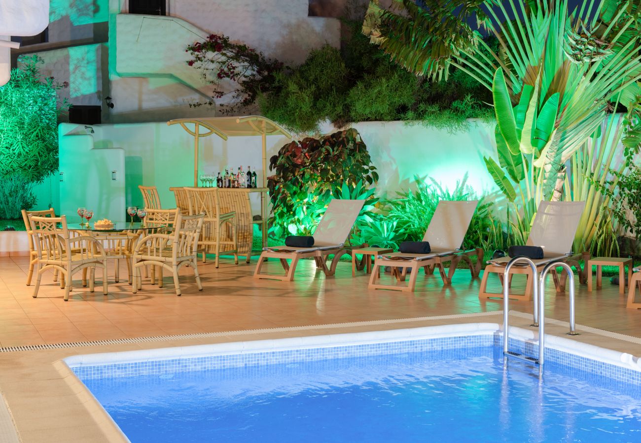 Villa in Costa Adeje - Villa Tropical