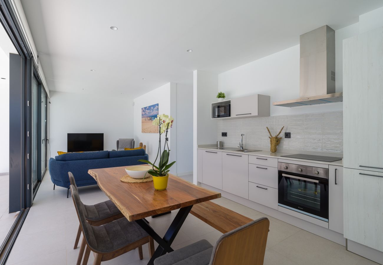 Villa in Corralejo -  Villa Deluxe Las Calderas 01 with private pool