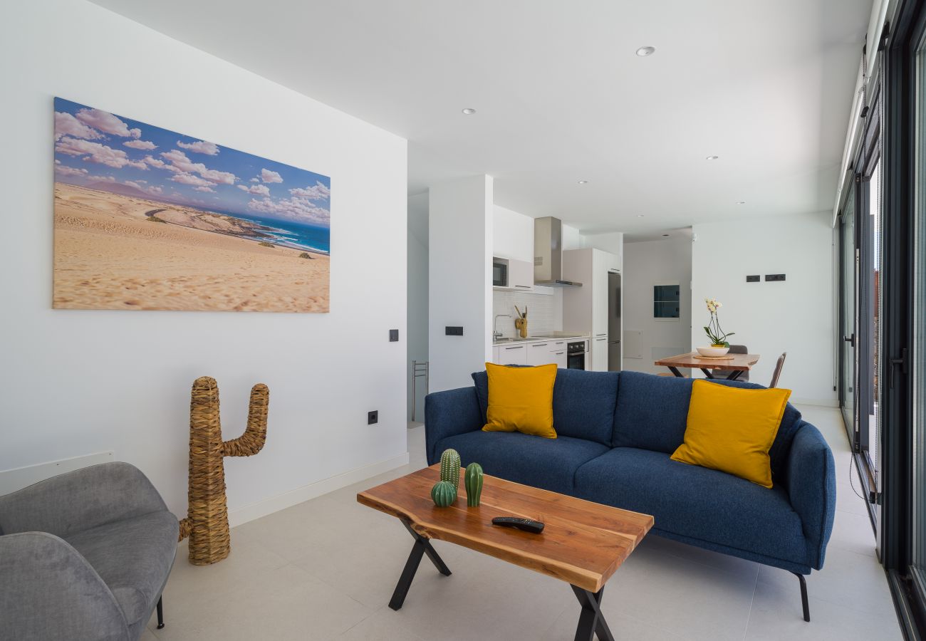 Villa in Corralejo -  Villa Deluxe Las Calderas 01 with private pool