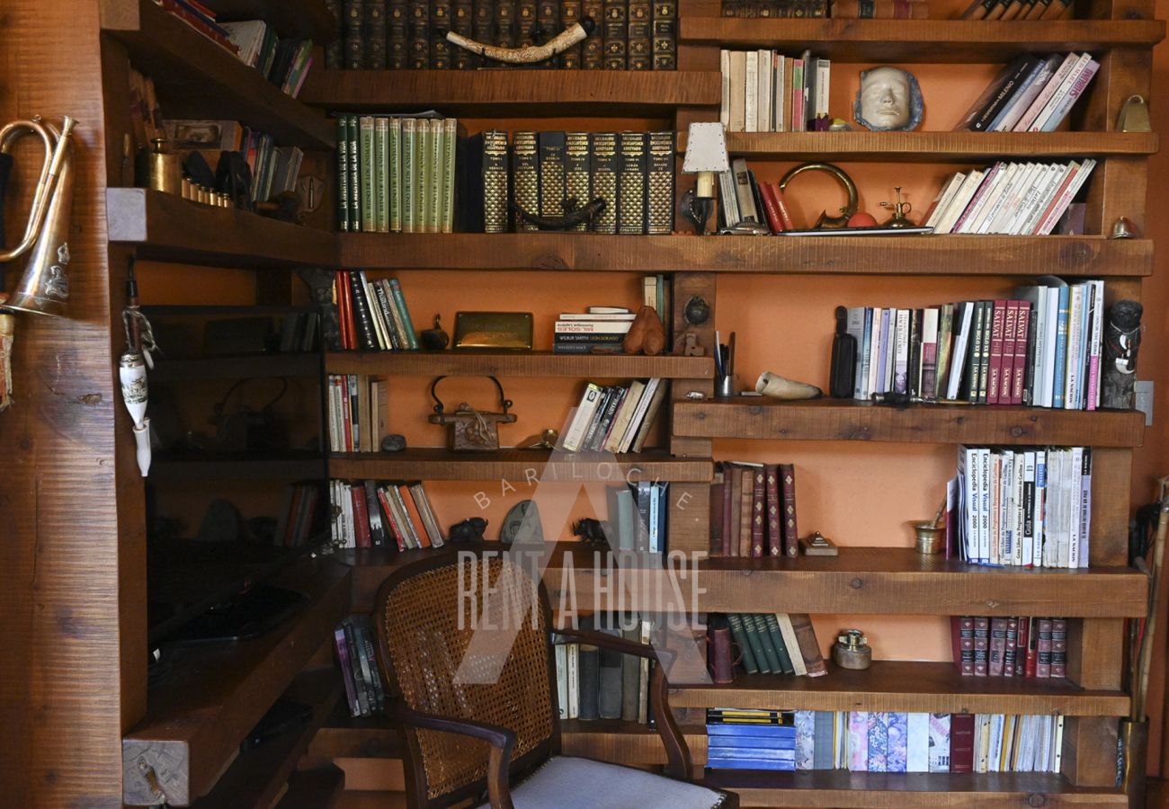 House in San Carlos de Bariloche - ARE23 8PAX WARM AND SPACIOUS HOUSE IN GATED NEIGHBORHOOD