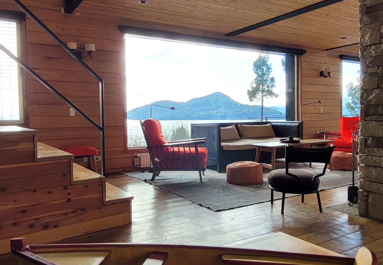 House in San Carlos de Bariloche - HUAPI36C - Modern house with panoramic views and lake access