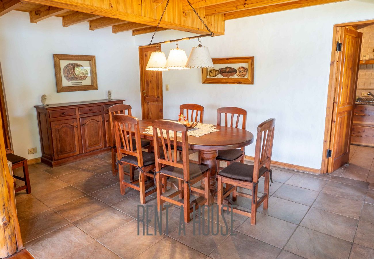 House in San Carlos de Bariloche - PENI01C - CABIN WITH LAKE COAST IN PENINSULA SAN PEDRO