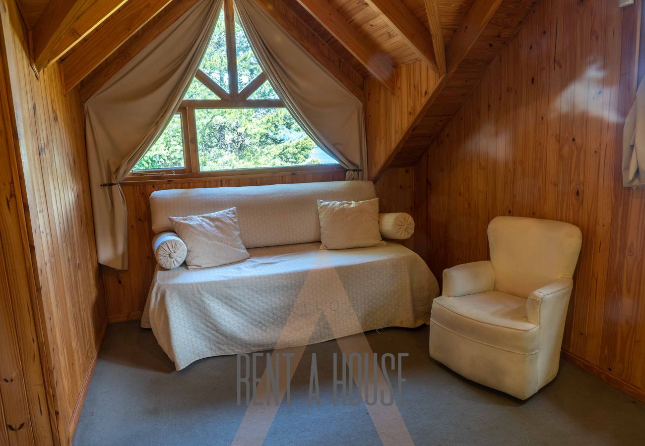House in San Carlos de Bariloche - PENI01C - CABIN WITH LAKE COAST IN PENINSULA SAN PEDRO