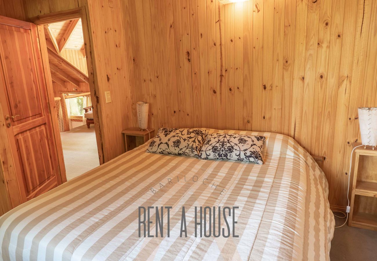 House in San Carlos de Bariloche - PENI01C - CABIN WITH LAKE COAST IN PENINSULA SAN PEDRO