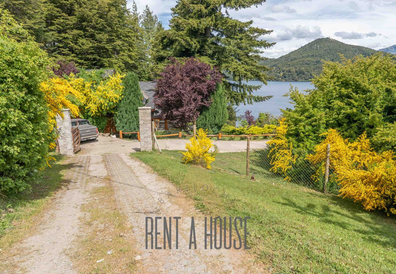 House in San Carlos de Bariloche - PENI01C - CABIN WITH LAKE COAST IN PENINSULA SAN PEDRO