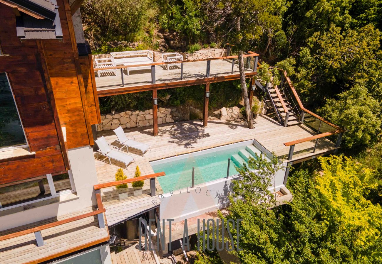 House in San Carlos de Bariloche - HUAPI05C | Lakefront, 4 Suites & Private Pool 