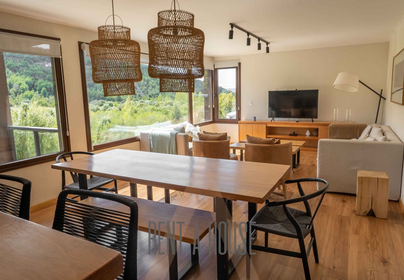 Apartment in San Carlos de Bariloche - ARE30-  Bright and modern apartment in Arelauquen, with views of the mountains and polo ground