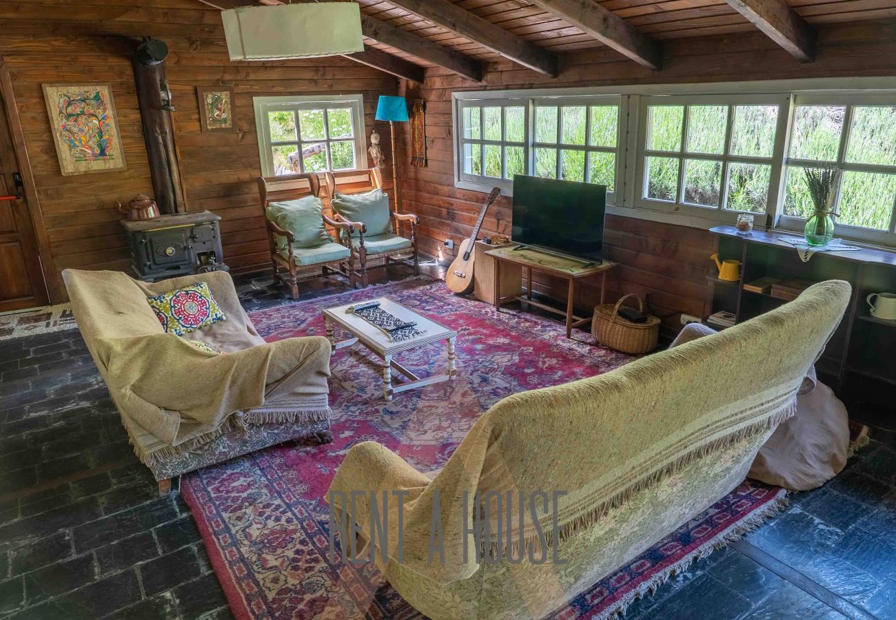 House in San Carlos de Bariloche - HUAPI27 Cálida casona en Circuito Chico con gran jardín y acceso a la playa