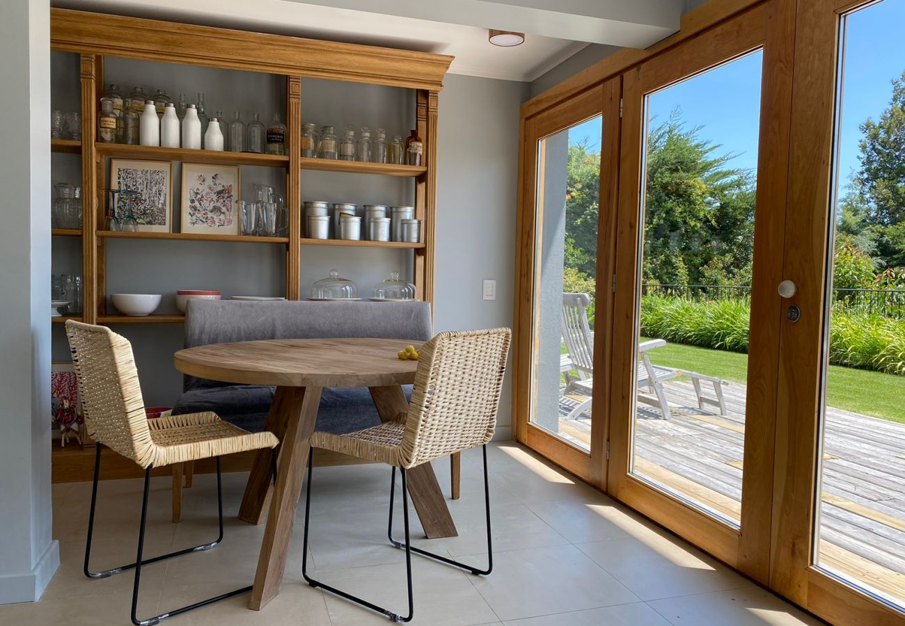 House in San Carlos de Bariloche - VIEW10 TREMENDOUS HOUSE IN BARILOCHE + LAKE VIEW + HOT TUB