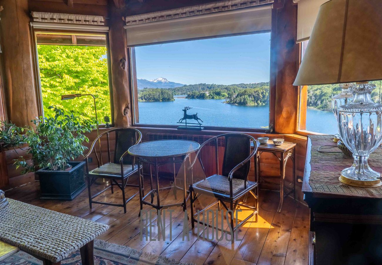 House in San Carlos de Bariloche - MORE01C ESPECTACULAR CASA A ORILLAS DEL LAGO MORENO CON PILETA CLIMATIZADA