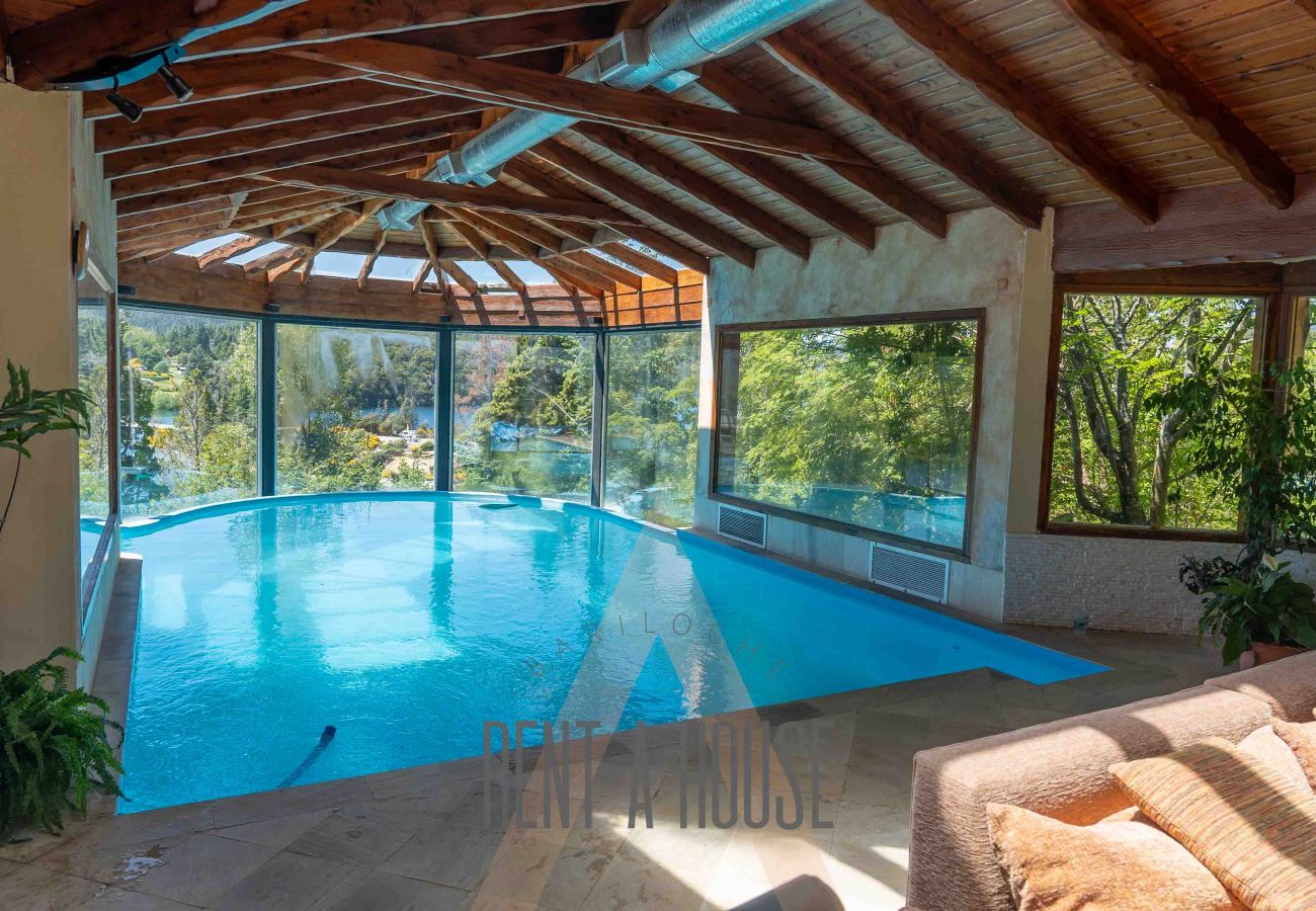 House in San Carlos de Bariloche - MORE01C ESPECTACULAR CASA A ORILLAS DEL LAGO MORENO CON PILETA CLIMATIZADA